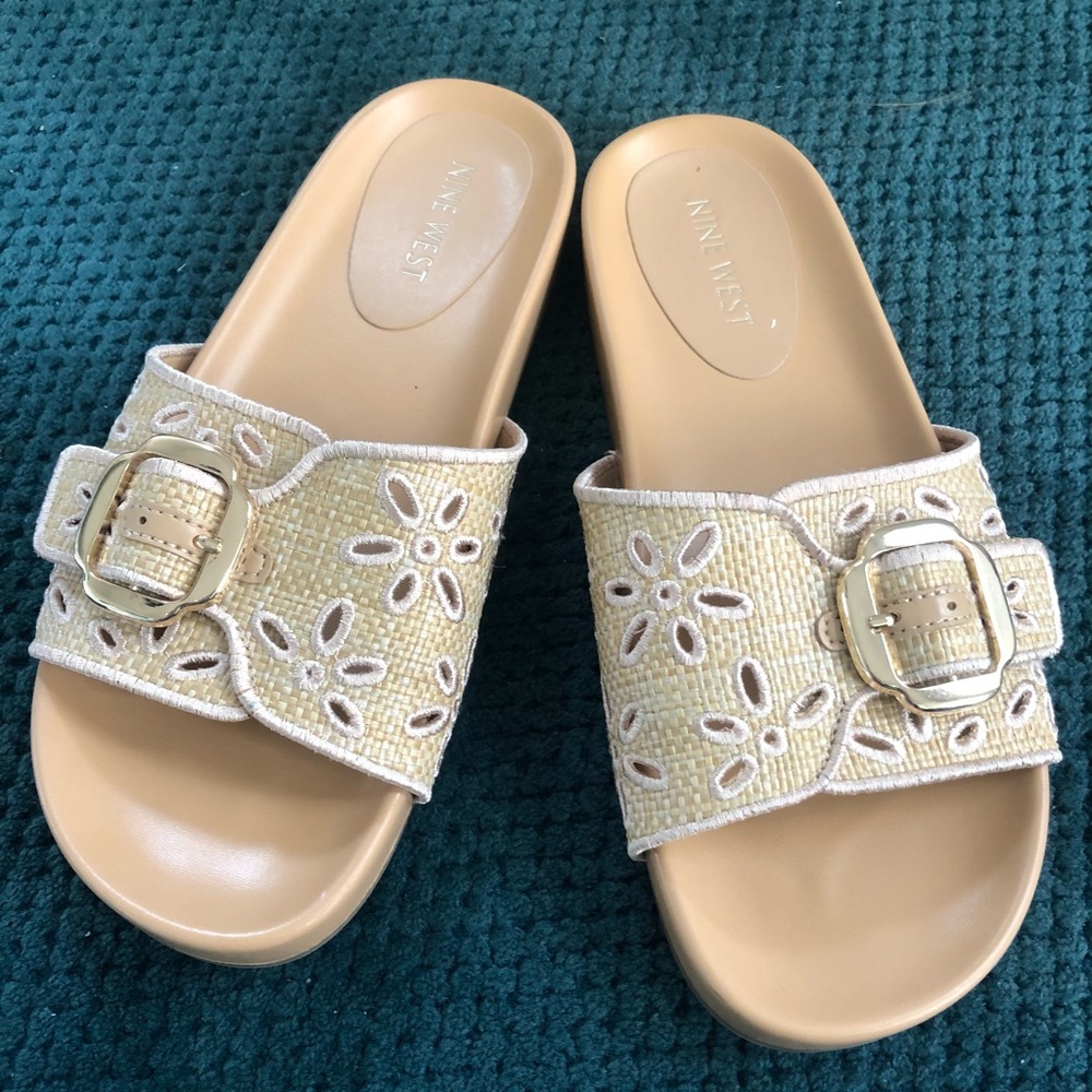 Nine West Giulia 2 Buckle Slide Sandals Light Natural 7.5